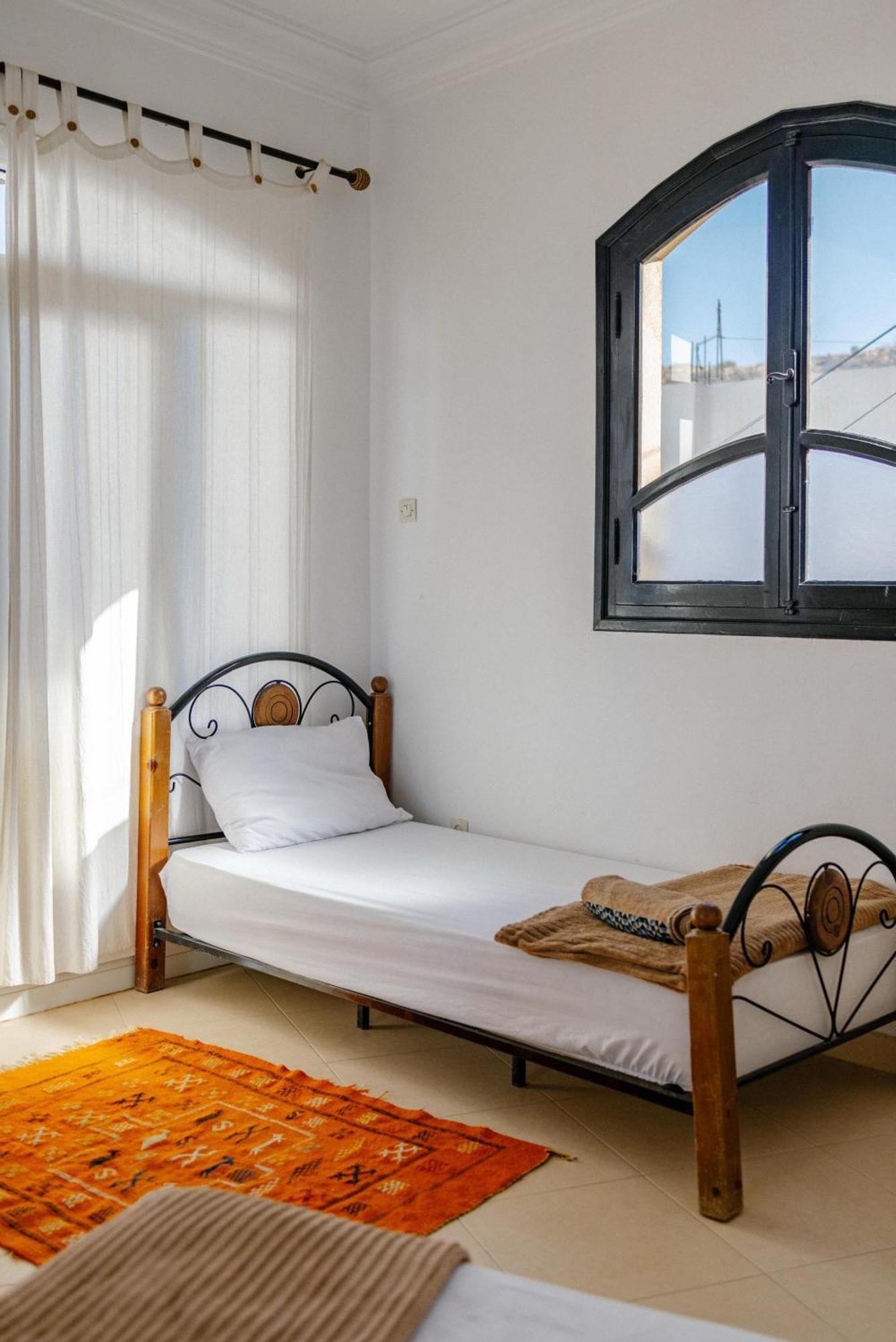 Arima Surf House Hostel Tamraght Kültér fotó